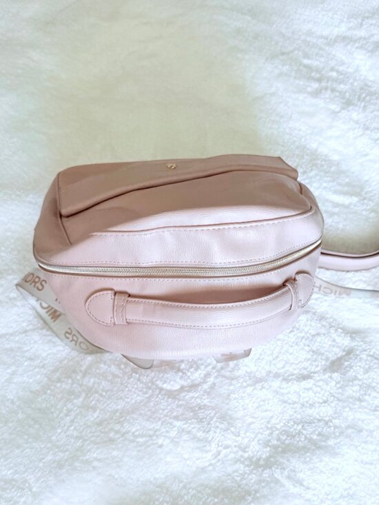 Michael Kors Backpack Medium Used Good Condition main image 8